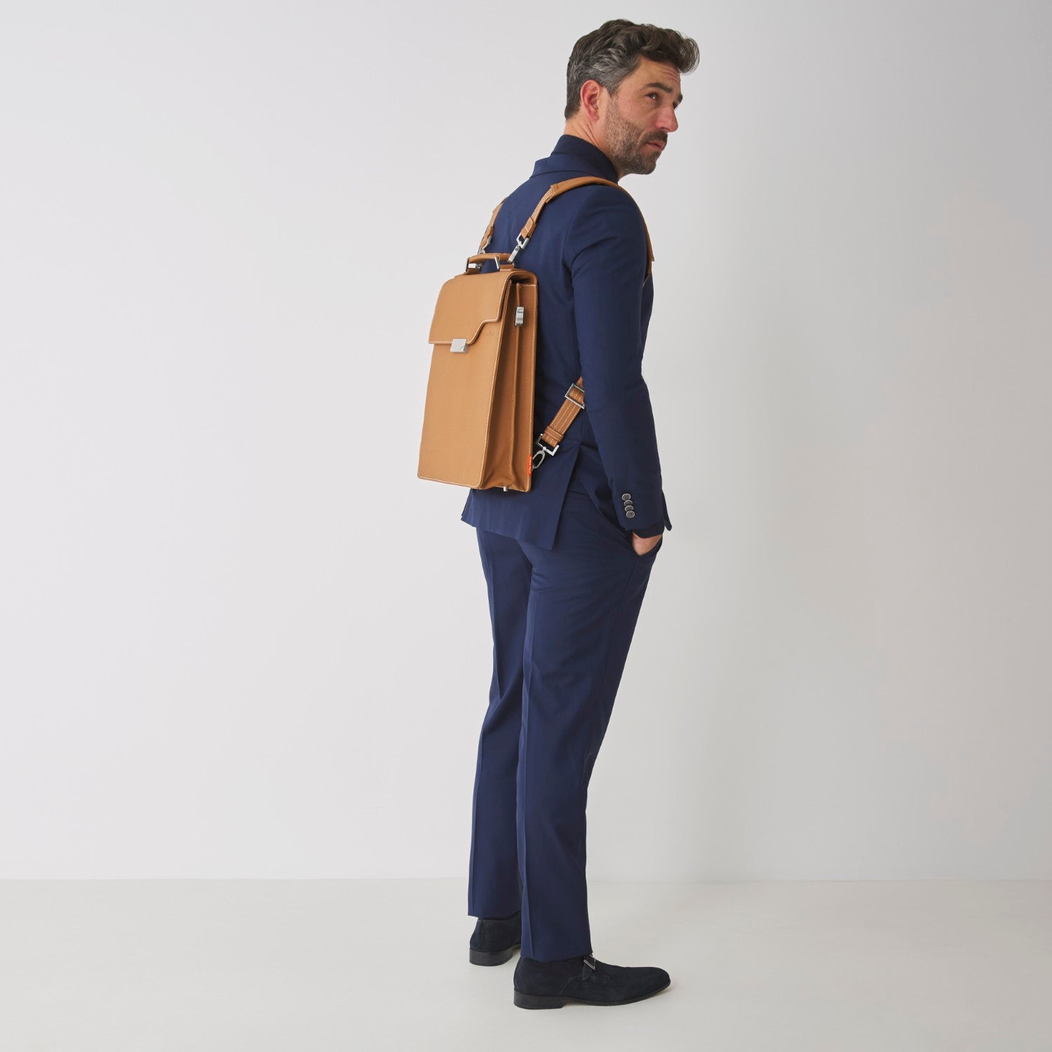 The Modern Backpack - Tan