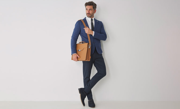 Briefcase or Backpack: Which is best for you?