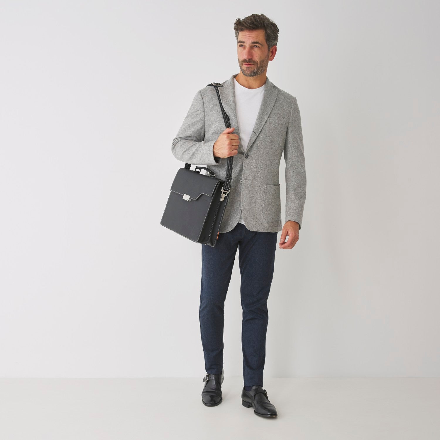 The Classic Briefcase - Black